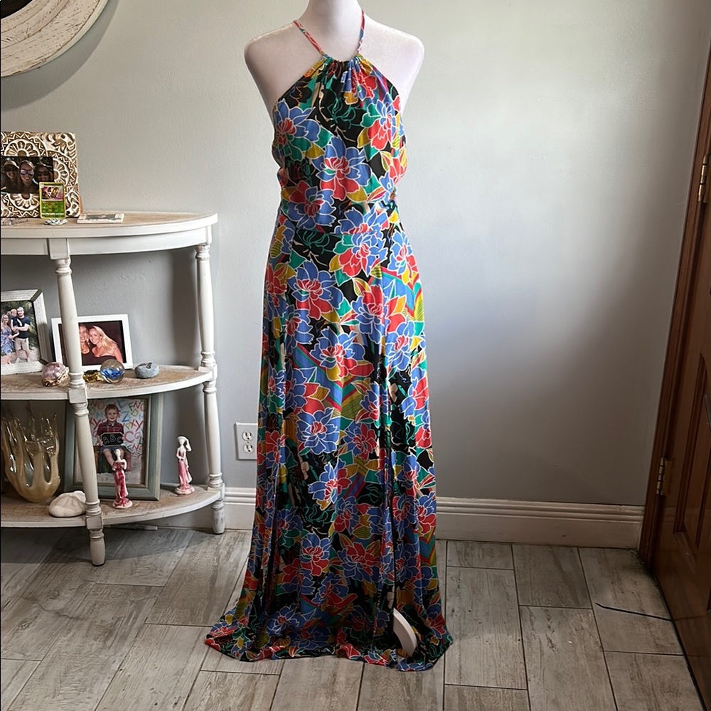 [Lilly’s Kloset] Floral Halter Maxi Dress - Size Small